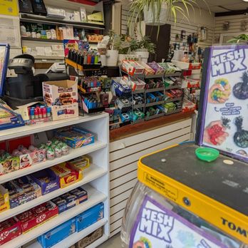 Vt Handy Variety - Candy, plants, mesh mix, and more - Convenience Stores Near Me - Markham, Ontario Vt Handy Variety - Candy, plants, mesh mix, and more - Convenience Stores Near Me - Markham, Ontario