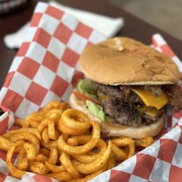 Bacon Cheeseburger
