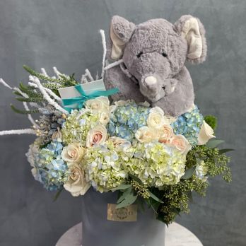 Laazati - What she delivered. EMBARRASSING - Florists Near Me - Glendale, California