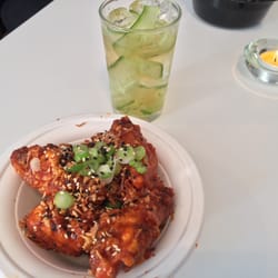 El Perro Negro - Korean wings