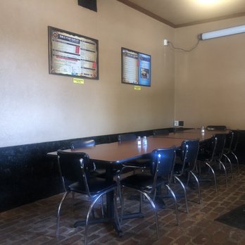 Broaddus Burgers - Inside - Burgers Near Me - Lafayette, Louisiana Broaddus Burgers - Inside - Burgers Near Me - Lafayette, Louisiana