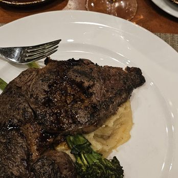 Vintage Tavern - Perfectly seasoned and cooked Ribeye - Southern Near Me - Suffolk, Virginia Vintage Tavern - Perfectly seasoned and cooked Ribeye - Southern Near Me - Suffolk, Virginia