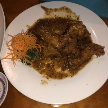 Thai Cuisine - Garlic pepper chicken wings - Thai Near Me - Key West, Florida Thai Cuisine - Garlic pepper chicken wings - Thai Near Me - Key West, Florida