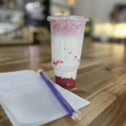 Paradise M.x - Horchata strawberry