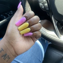 Rose's Nails - Nails