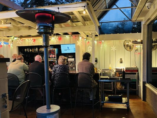 Mondo's Italian Restaurant by null