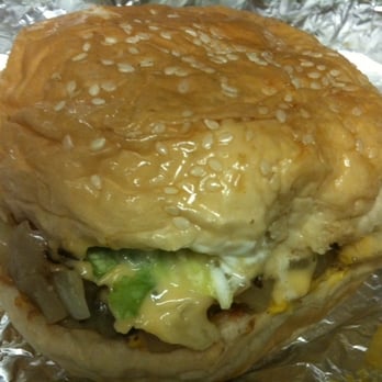 Five Guys - little cheeseburger - Burgers Near Me - Winnipeg, Manitoba Five Guys - little cheeseburger - Burgers Near Me - Winnipeg, Manitoba