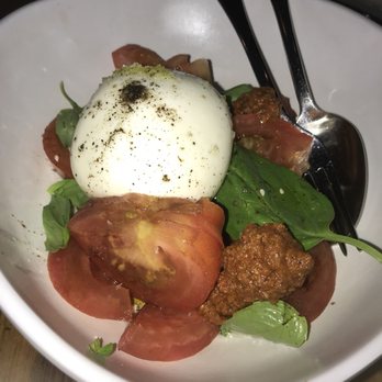 Ovejas Negras - Burrata - Tapas Bars Near Me - Seville, SE Ovejas Negras - Burrata - Tapas Bars Near Me - Seville, SE