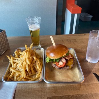 Sids Garage - So good ! - Burgers Near Me - Meridian, Idaho Sids Garage - So good ! - Burgers Near Me - Meridian, Idaho