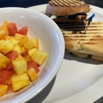 Healthy Eats - Fruit cup - Sandwiches Near Me - Monrovia, California