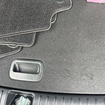 Neapolitan Car Wash - Trunk clearly unvaccumed - Car Wash Near Me - Naples, Florida