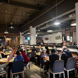 Hong Kong Bistro - Dining area