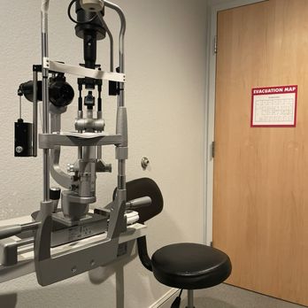 Advanced Eye Care Center - The last room to wait for doctor - Optometrists Near Me - Denton, Texas