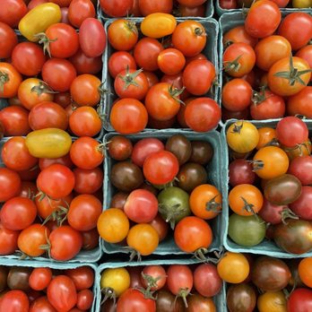Beaverton Farmers Market - Tomatoes - Farmers Market Near Me - Beaverton, Oregon