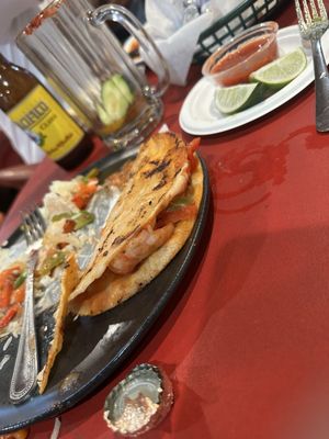 Mariscos El Diamante by null