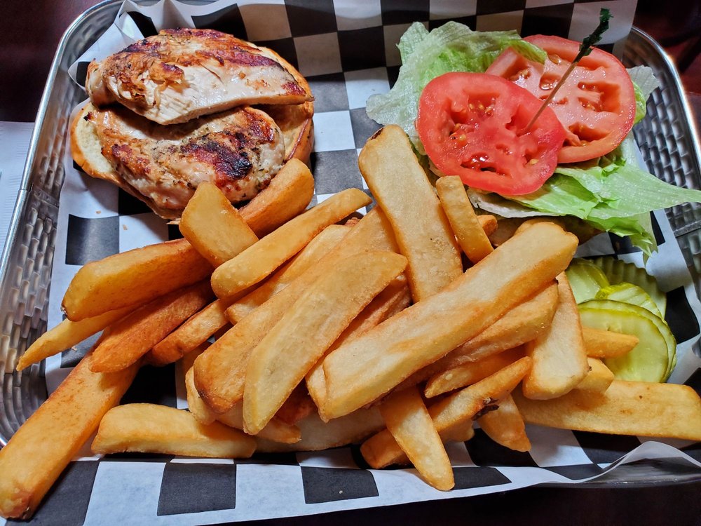 HANCOCK TAVERN Updated October 2024 52 Photos & 134 Reviews 668