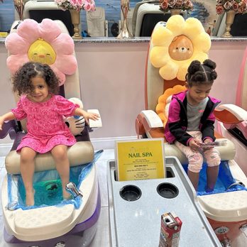 Ombre Nail Spa - Nail Salons Near Me Ombre Nail Spa - Nail Salons Near Me