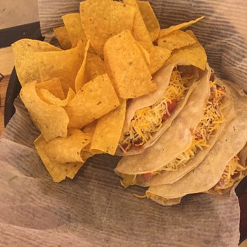 Cantina Fresh Mex Grill - 3 tacos mix and match. (Pork, steak, chicken - pork was delicious) - Tex-Mex Near Me - Hialeah, Florida Cantina Fresh Mex Grill - 3 tacos mix and match. (Pork, steak, chicken - pork was delicious) - Tex-Mex Near Me - Hialeah, Florida