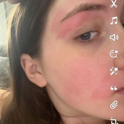 T Nails - my eyebrows an hour after