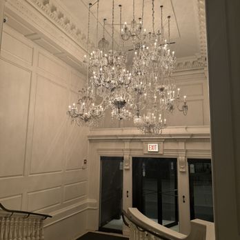 The Ambassador Room - Hotels Near Me - Chicago, Illinois The Ambassador Room - Hotels Near Me - Chicago, Illinois