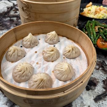 Supreme Dumplings - South Lake Union - Supreme Pork Xiao Long Bao; Wagyu Beef Xiao Long Bao; Follow me @RimyEats on Instagram - Shanghainese Near Me - Seattle, Washington Supreme Dumplings - South Lake Union - Supreme Pork Xiao Long Bao; Wagyu Beef Xiao Long Bao; Follow me @RimyEats on Instagram - Shanghainese Near Me - Seattle, Washington