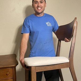 4US Moving - Moving in chairs. - Movers Near Me - Los Angeles, California 4US Moving - Moving in chairs. - Movers Near Me - Los Angeles, California