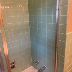 Bath Fitter - Before