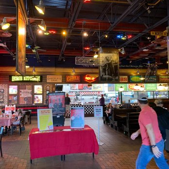 Portillo's Maple Grove - Burgers Near Me - Maple Grove, Minnesota
