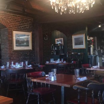 Boars Head Grill - Seafood Near Me - Savannah, Georgia