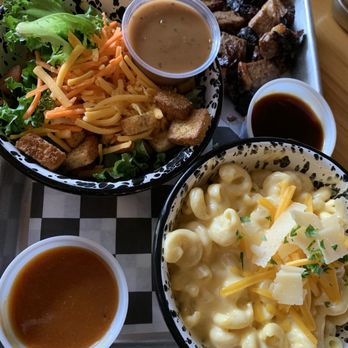 Chiefs Brew House - Burnt ends with bourbon and Carolina sauces, salad and Mac n cheese. All delicious. - Barbeque Near Me - Coburg, Oregon