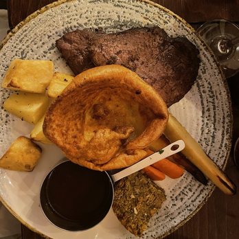 Sherlock Holmes - Sunday roast - Pubs Near Me - London, XGL Sherlock Holmes - Sunday roast - Pubs Near Me - London, XGL