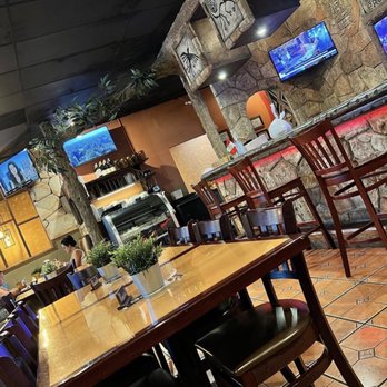 Happy Fish - Inside - Peruvian Near Me - Tampa, Florida Happy Fish - Inside - Peruvian Near Me - Tampa, Florida
