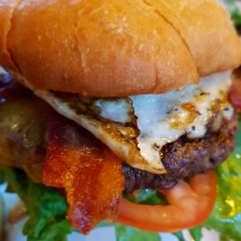 Everybody’s Brewing - close up of my burger - Breweries Near Me - Battle Ground, Washington Everybody’s Brewing - close up of my burger - Breweries Near Me - Battle Ground, Washington