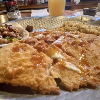 Dockside Restaurant - Whole scored flounder - Seafood Near Me - Beaufort, South Carolina Dockside Restaurant - Whole scored flounder - Seafood Near Me - Beaufort, South Carolina