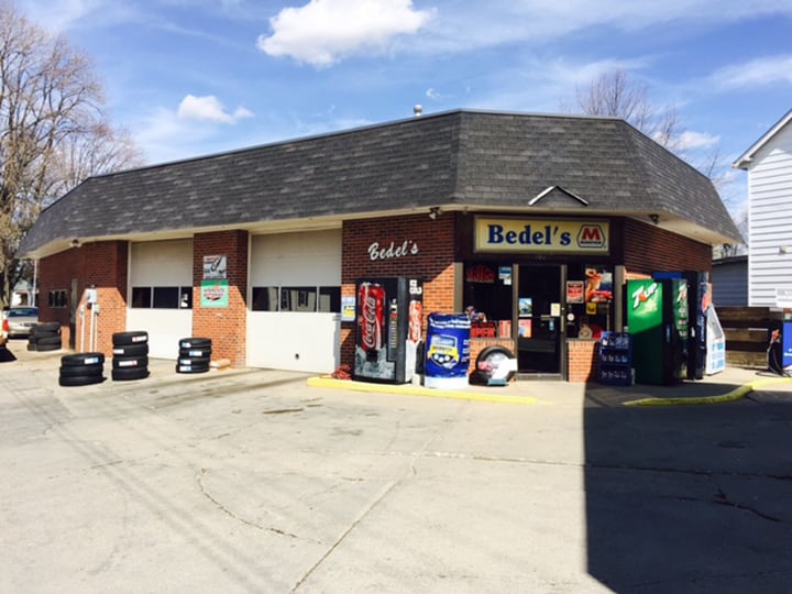 BEDEL’S MARATHON Updated August 2024 102 N Smith St, Batesville