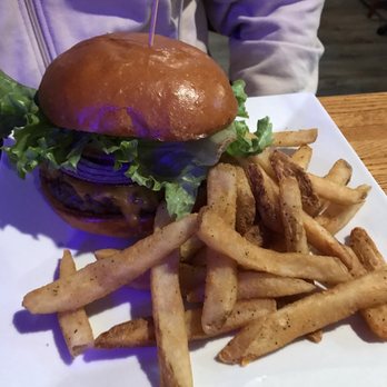 Boatyard Pub - Charbroiled Pub Burger - Bars Near Me - Ventura, California