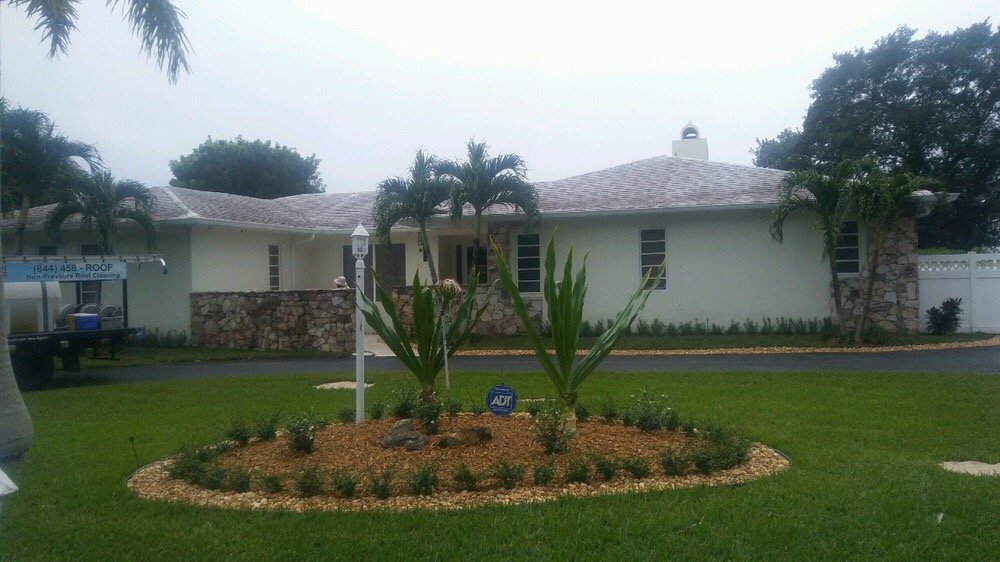 Slide of GetMyRoofCleaned