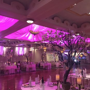 Sand Castle Wedding Venue - Venues & Event Spaces Near Me - Franklin Square, New York