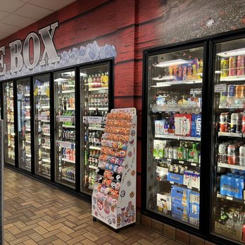 Petro Wheeler Ridge - Big selection of cold drinks - Convenience Stores Near Me - Lebec, California