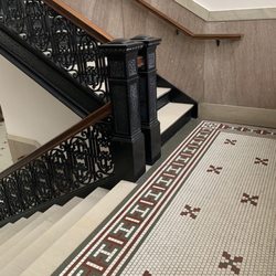 Warren County Courthouse - Tile floors