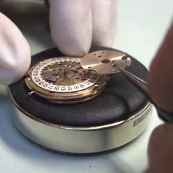 Meticulous Modern & Vintage Watch Repair - Omega caliber 564, removing the date mechanism.before performing a full service.