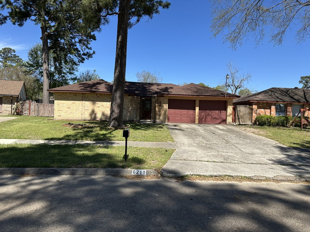 Slide of GreenLight Roofing