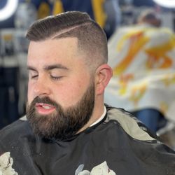 Be Fresh - Skin fade combover with trim