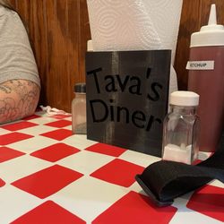 Tava's Diner