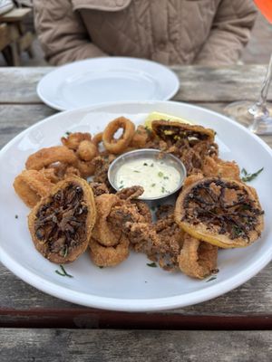 Small Change Oyster Bar by null