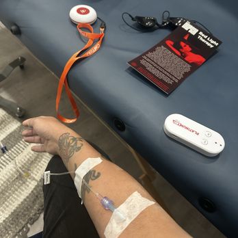 The DRIPBaR Virginia Beach - Soother IV Drip, Red Light Therapy - IV Hydration Near Me - Virginia Beach, Virginia