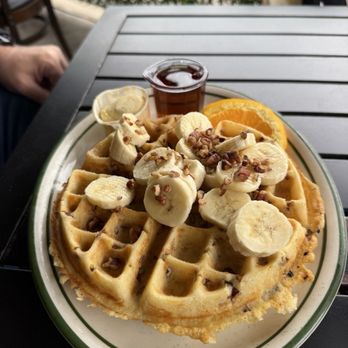 Mel & Faye's Diner - Banana nut waffles - American Near Me - Jackson, California