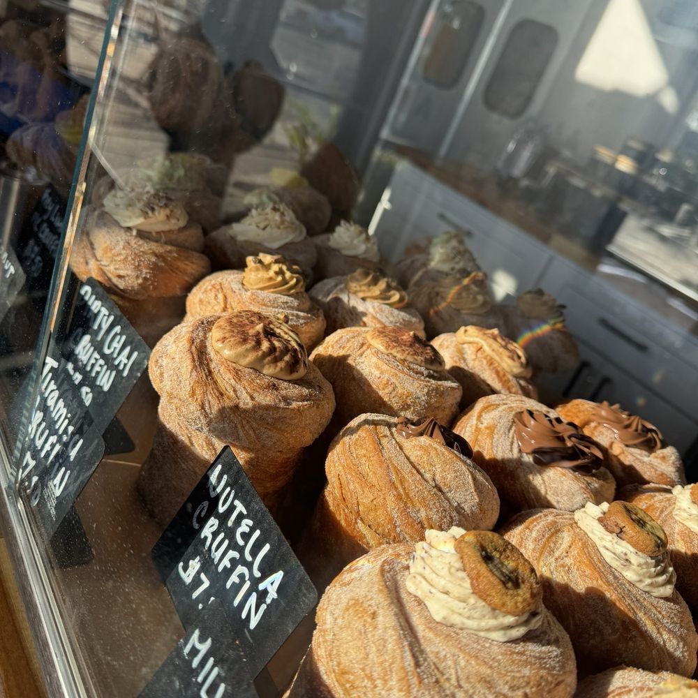 Glutenus Maximus Bakehouse - Pastries - Bakeries Near Me - Vista, California