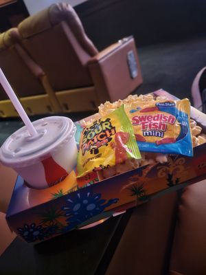 Classic Cinemas Lake XQ by null