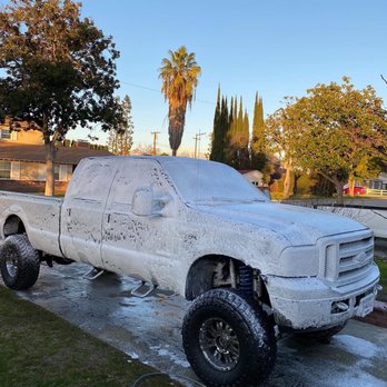 Black Label Auto Pros - Big 4x4 - Auto Detailing Near Me Black Label Auto Pros - Big 4x4 - Auto Detailing Near Me